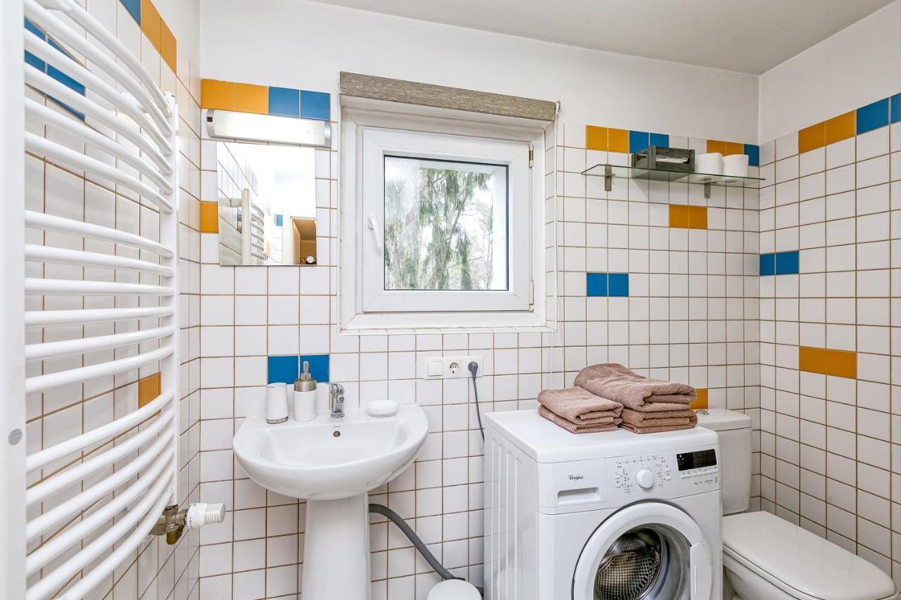 Vienibas Studio Jūrkalne Esterno foto
